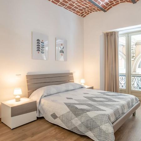 Royal Apartment Turin Bagian luar foto