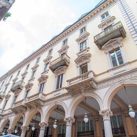 Royal Apartment Turin Bagian luar foto