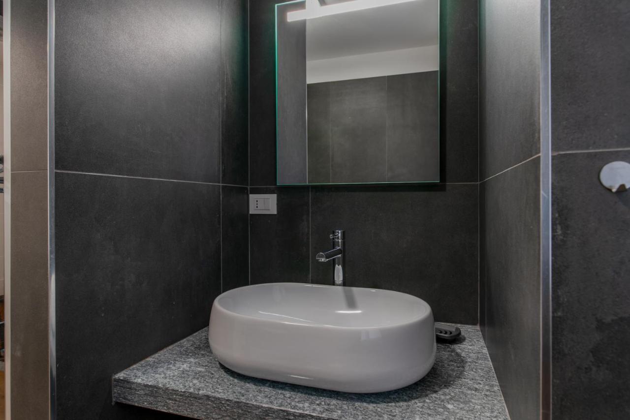 Royal Apartment Turin Bagian luar foto
