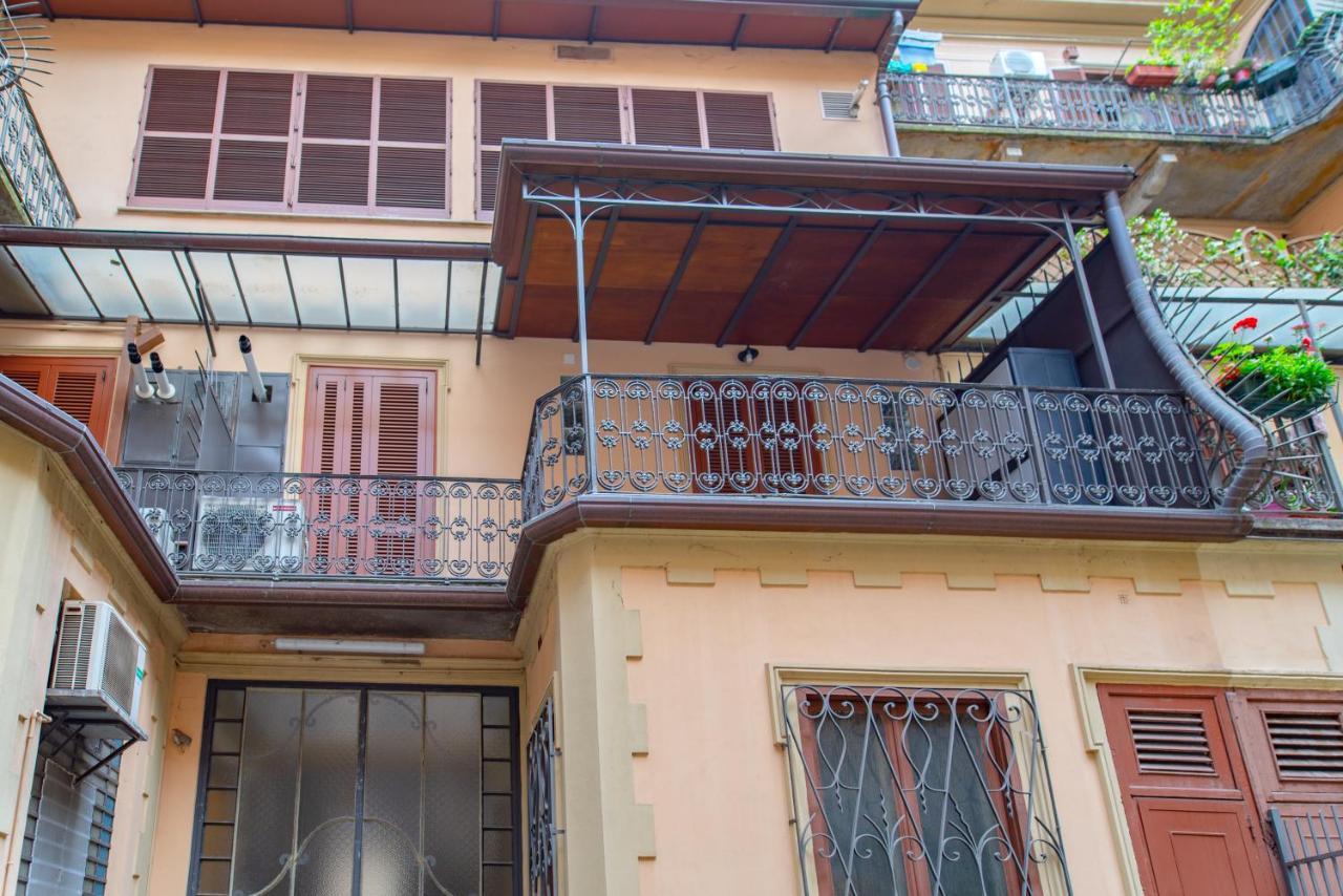 Royal Apartment Turin Bagian luar foto