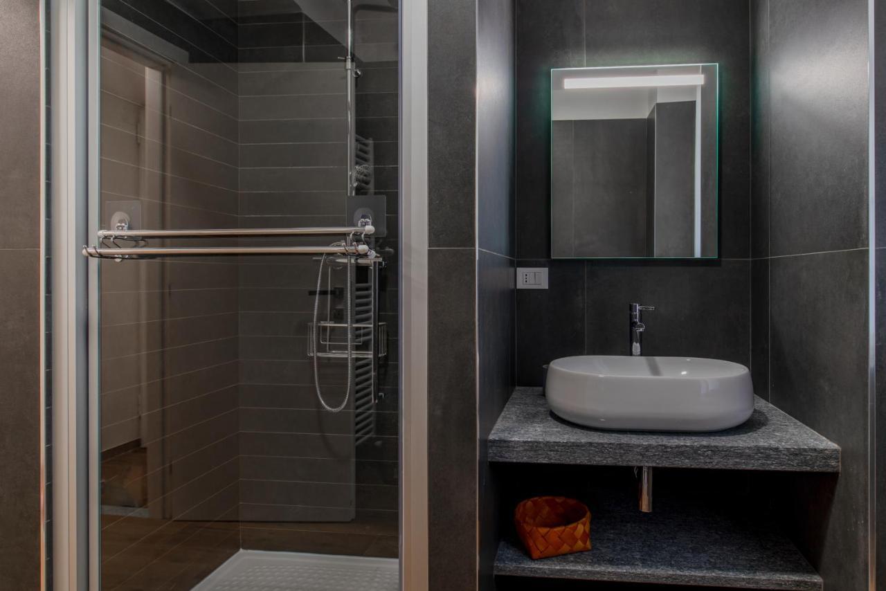 Royal Apartment Turin Bagian luar foto