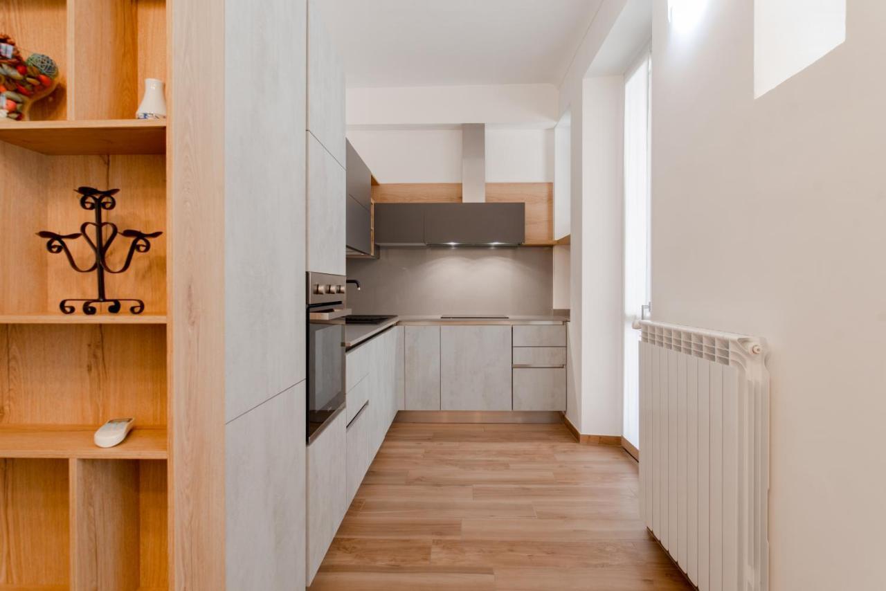 Royal Apartment Turin Bagian luar foto